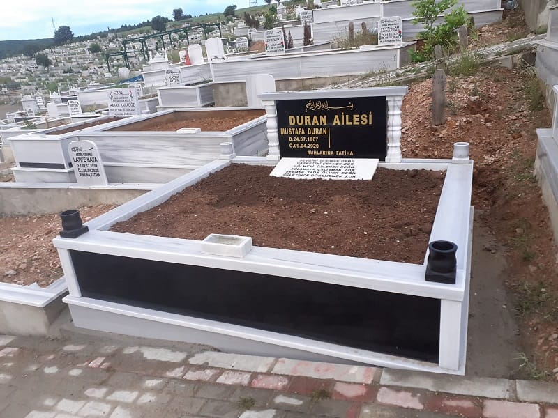 İKİ KİŞİLİK GRANİT MEZAR MODELLERİ | En Uygun Mezar Fiyatları – Mezar Yapımı – Mezar Taşı Fiyatları