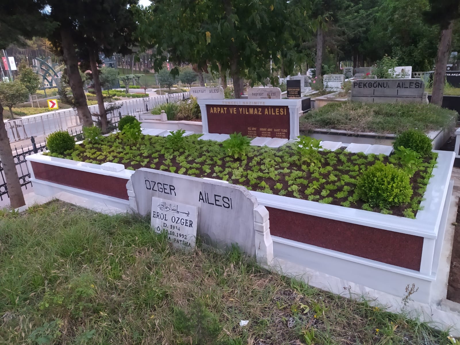 AİLE MEZAR MODELLERİ - Ucuz Mezar Fiyatları